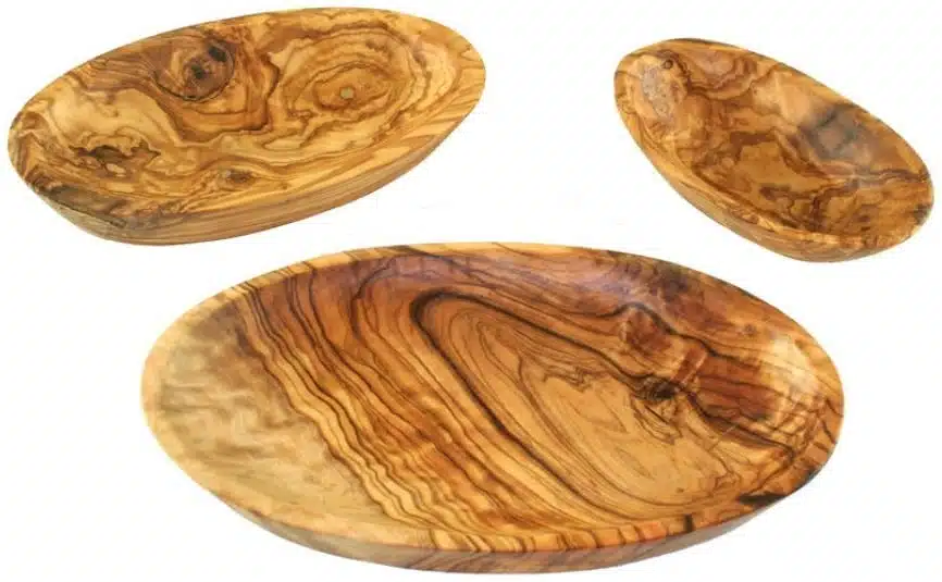 Olive wood oval dish
